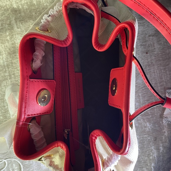 Michael Kors Red and Cream Shoulder Bag - Picture 5 of 10